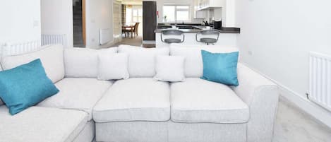 Televisión, oficina