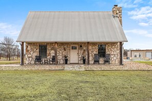 Exterior - Wine Trail Oasis | Pool | Hot Tub |Near Luckenbach (Fredericksburg)