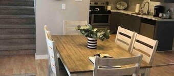Lake Muskego House, Walk to Stores & Restaurants