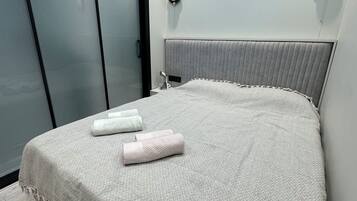 1 Schlafzimmer, Zimmersafe, Bügeleisen/Bügelbrett, kostenloses WLAN