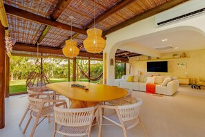 Interior - PF141 Sophisticated Duplex 3 Suites - Praia do Forte (Mata de São João)