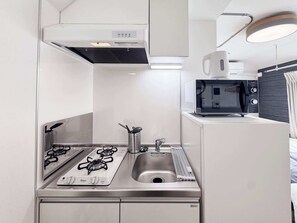 Private kitchen - Triphome Shinokubo Cozy Stay (Shinjuku City)