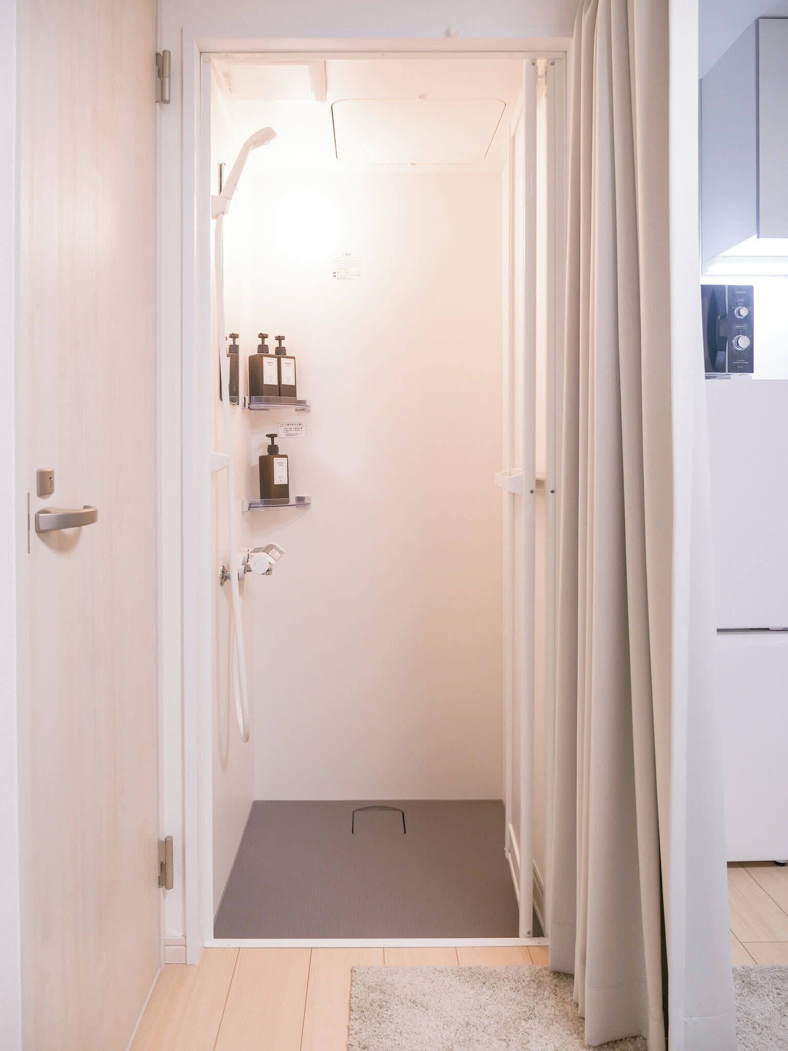 Hair dryer, towels, shampoo