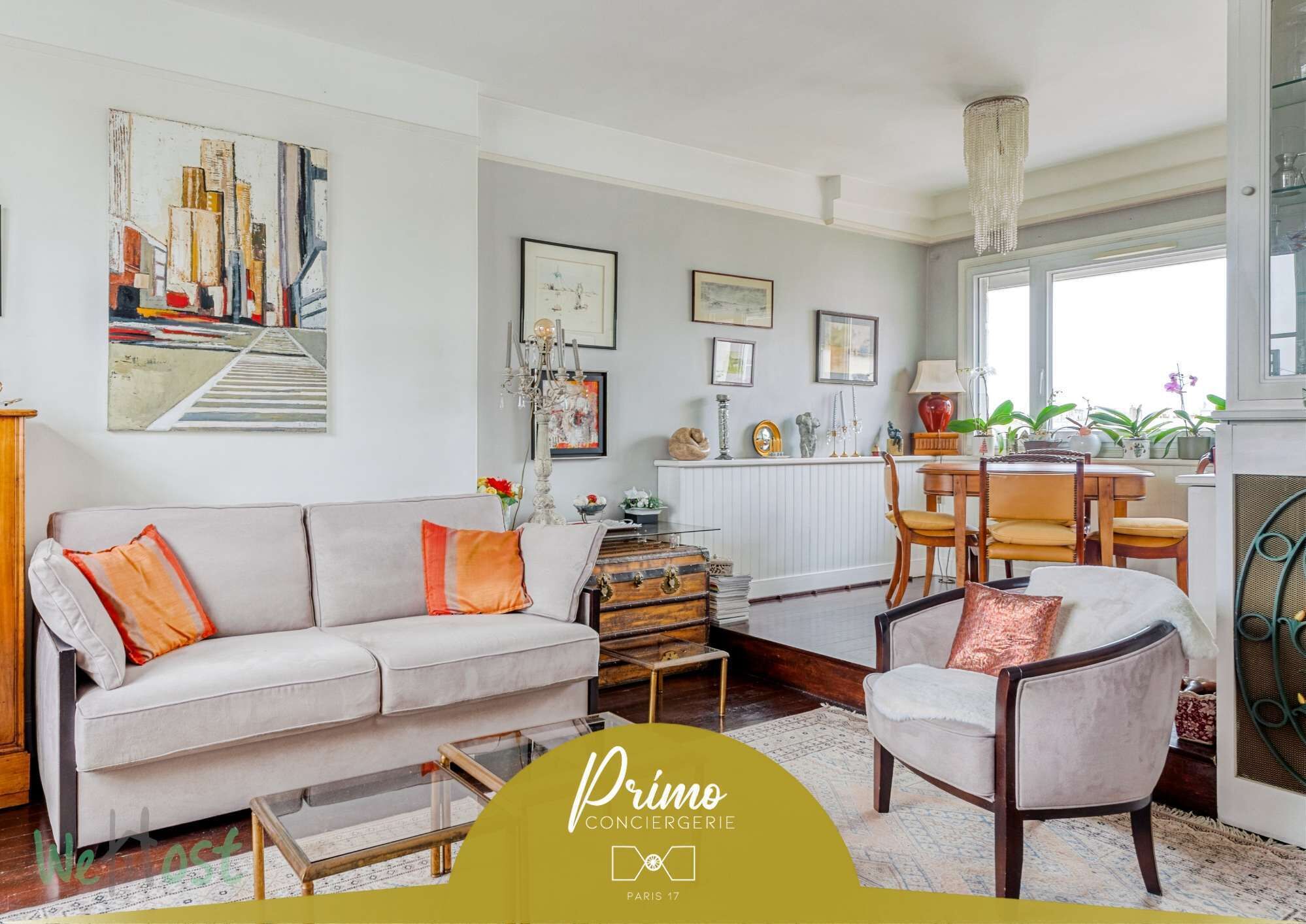 リビング エリア