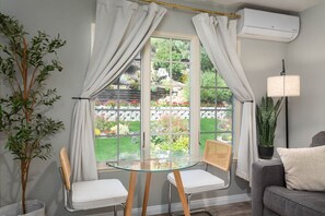 Interior - Relaxing San Diego Escape Near Top Spots (San Diego)
