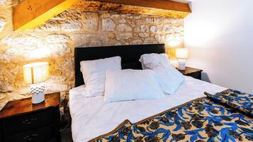 Bügeleisen/Bügelbrett, WLAN, Bettwäsche