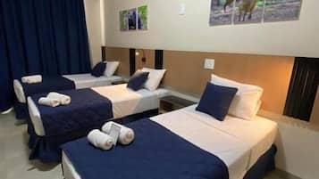 Chambre quadruple Standard | Spa