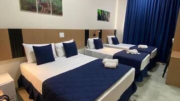 Standard Quadruple Room | Desk, laptop workspace, free WiFi