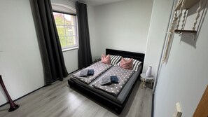 1 habitación, wifi y ropa de cama