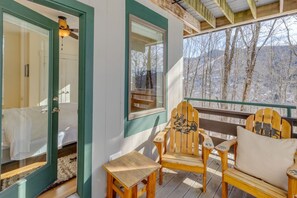 Terrace/patio - 5 Bedroom/5 Bathroom Single Family Home at Coolidge Falls. Concierge Services Available (Lincoln)