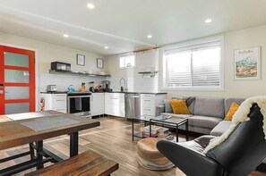 Interior - Alpine Garden Getaway (Steamboat Springs)