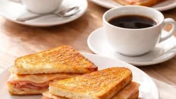 Desayuno continental incluido todos los días