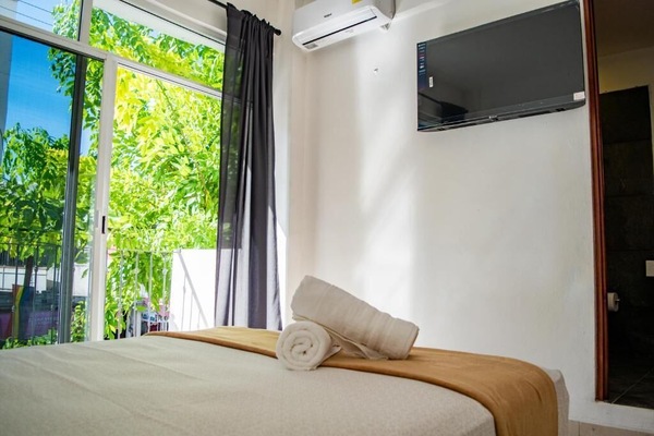 Standard Double Room | WiFi (free)