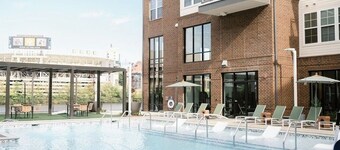 Knoxville Weekend HQ within walking distance of Neyland Stadium