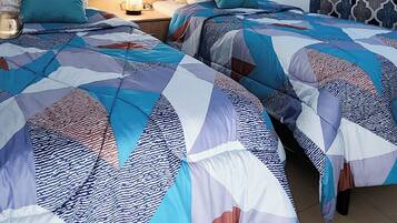 2 多间卧室、熨斗/熨衣板、WiFi、床单