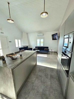 Paper towels - Seaview Villa with private pool,180m from the sea (Stavros)