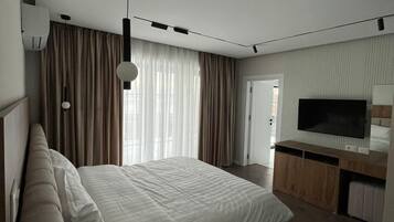 5 chambres, fer et planche Ă repasser, Wi-Fi, draps fournis