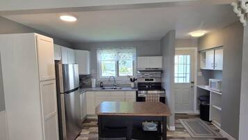 Townhouse, utsikt mot bukt | Eget kjøkken