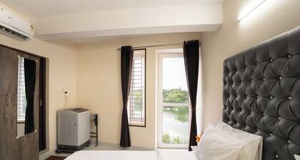 AAFIYA LAKEVIEW APARTMENTS