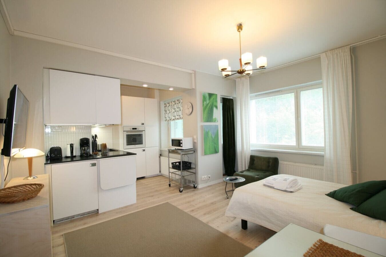 Bügeleisen/Bügelbrett, WLAN