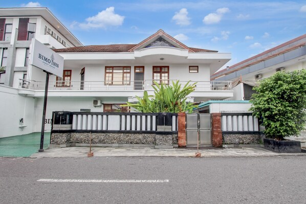 Exterior - Hotel O Bimo Inn Guest House (Yogyakarta)