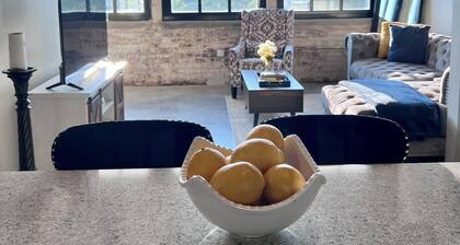 2-Bedroom Memphis Rhythm River Retreat near Downtown, Harbortown, & West Memphis