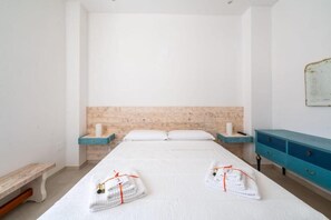 Casa clàssica, pati, vistes al jardí | Planxa i posts de planxar i wifi gratuïta 