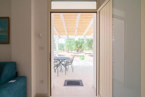 Classic House, Patio, Garden View | Bahagian dalam