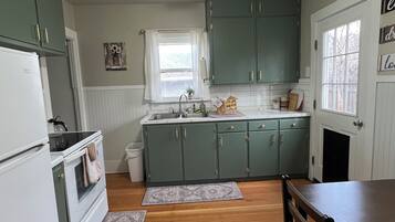 Microwave, oven, stovetop