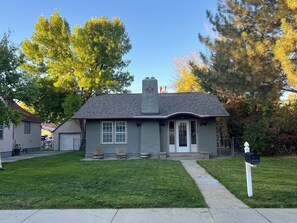 Exterior - Perfect 2-bedroom family friendly home in Worland (Worland)