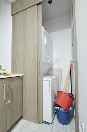 Interior - ¡El Semillero! #Zona Purísima Centro 2 Camas Wifi (Monterrey)