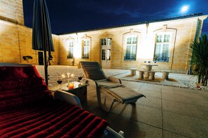 Terrace/patio - Suite Ravenna : Charm, Cathedral height & Luxury, Swimming pool - Domaine de Pagnon (Saint-Gervais)