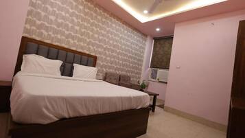 Phòng đôi Deluxe, quang cảnh thành phố | Truy cập Internet không dây miễn phí