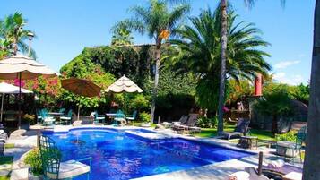 Alberca al aire libre