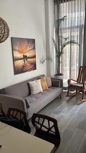 Apartment in Cayala City/ 2 bedrooms, pet friendly / US Embassy