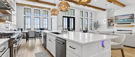 Maison (5 Bedrooms) | Intérieur