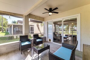 Terrace/patio - Family Friendly 3BR Golf Views, Disney, Legoland. (Haines City)