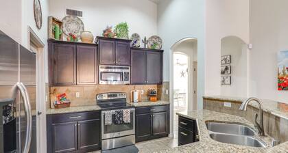 Fire Pit, Pets Welcome: Home 4 Mi to Dtwn Carlsbad