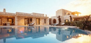 Pool - Villa Caelia (Santa Maria)