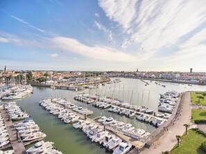 Marina - Le Tassigny Port and Beach nearby (Saint-Gilles-Croix-de-Vie)