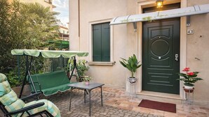 Terrace/patio - Venice Mestre Private Home - (Easy Access to Venice) (Venezia)