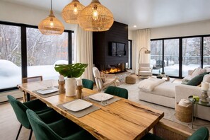 Interior - Private spa+sauna+hammam | Luxury mountain retreat (Sainte-adèle)