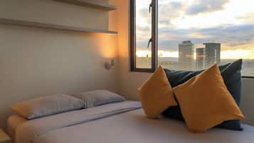 Escritorio y wifi gratis