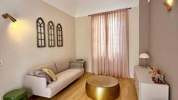 BĂŒcher, Stereoanlage