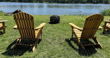 Riverview Retreat- Engler's Escape in Wilmington on the Kankakee River