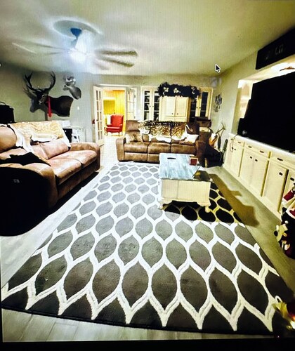 Marvelous 4-bedroom house with AC in charming Liberty