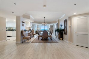 Interior - Exclusive beachfront units and breathtaking ocean views at Princess Condos. (Panama City Beach)
