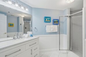 Shower, jetted bath - Exclusive beachfront units and breathtaking ocean views at Princess Condos. (Panama City Beach)