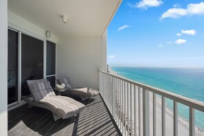 Property grounds - Exclusive beachfront units and breathtaking ocean views at Princess Condos. (Panama City Beach)