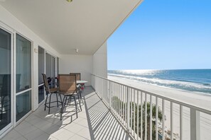 Outdoor dining - Exclusive beachfront units and breathtaking ocean views at Princess Condos. (Panama City Beach)